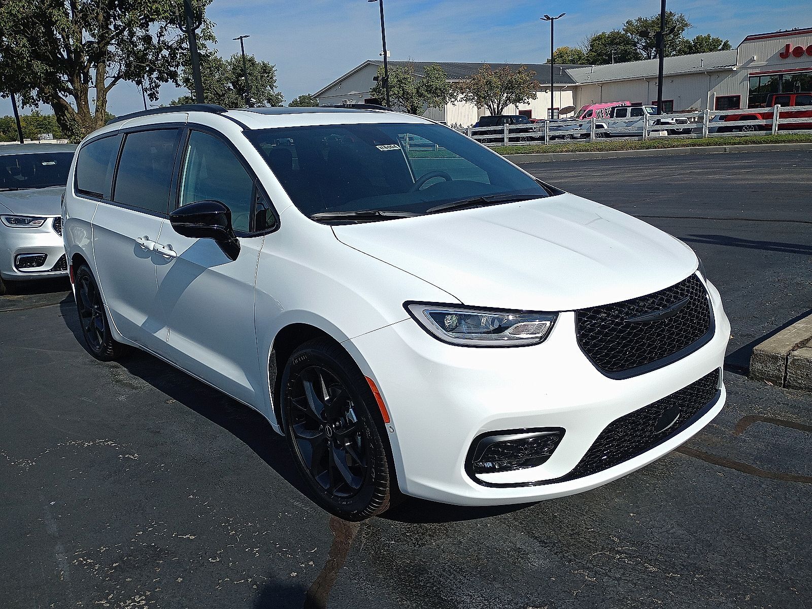 2026 CHRYSLER Pacifica