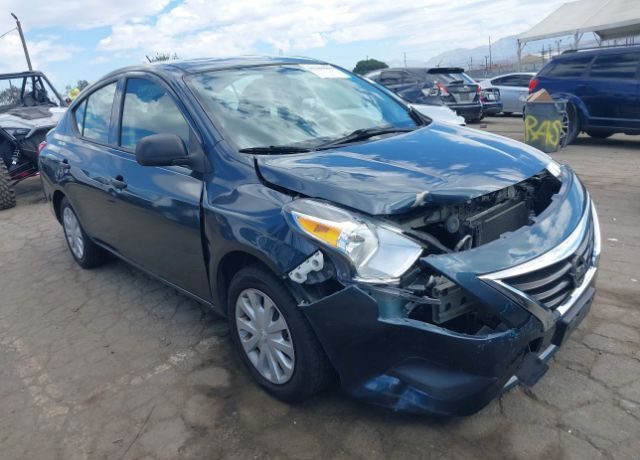 Nissan Versa