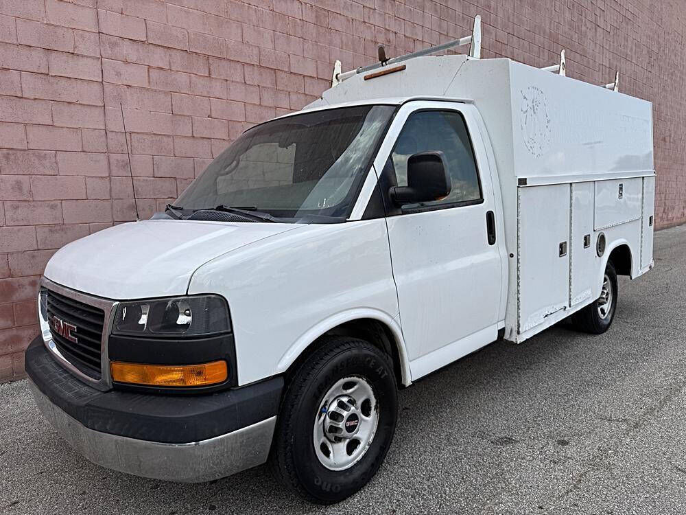 GMC Savana