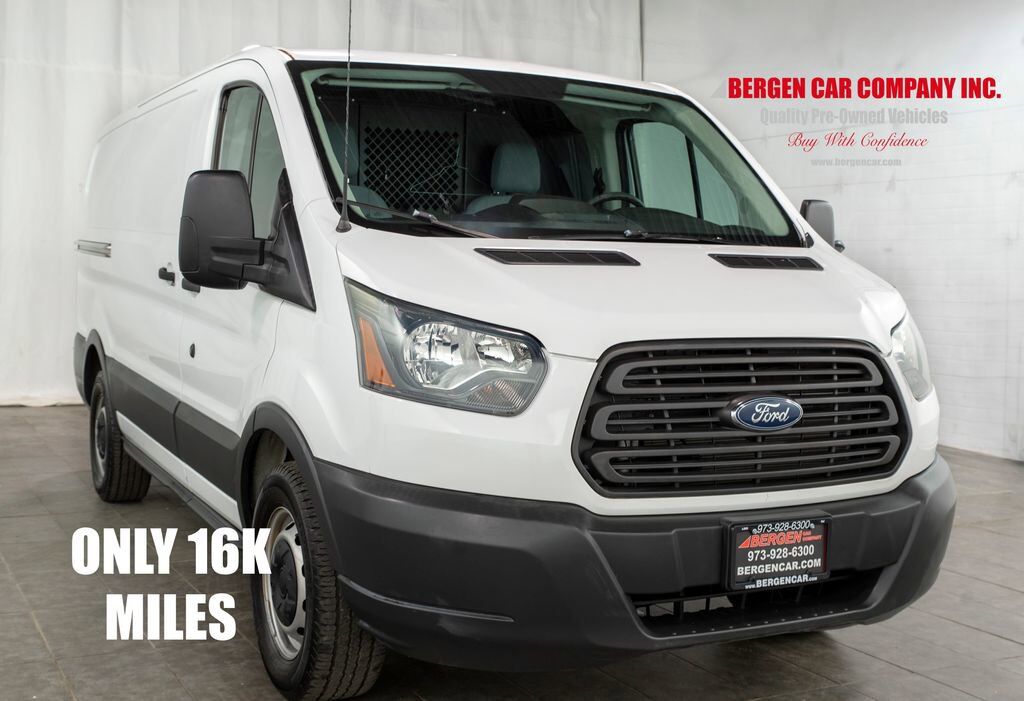 2016 FORD Transit