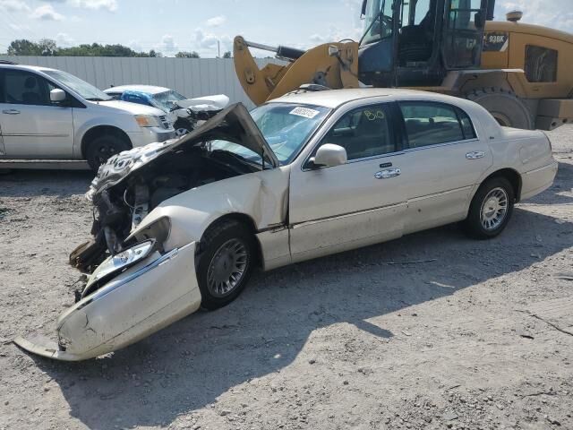 Lincoln Town Car