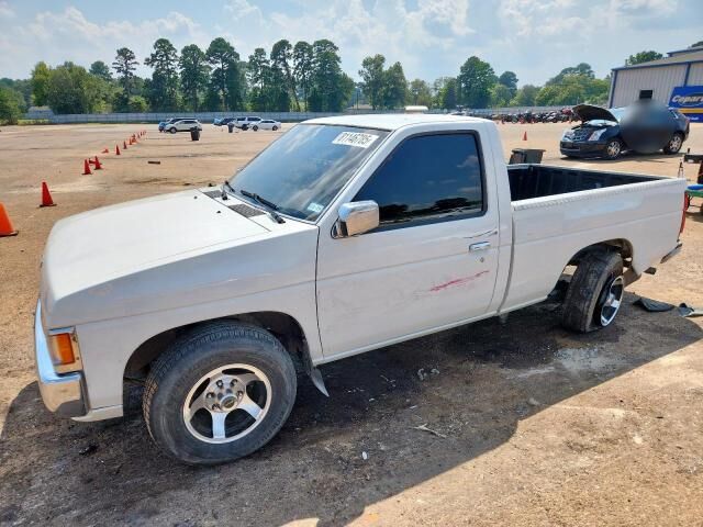 Nissan Pickup