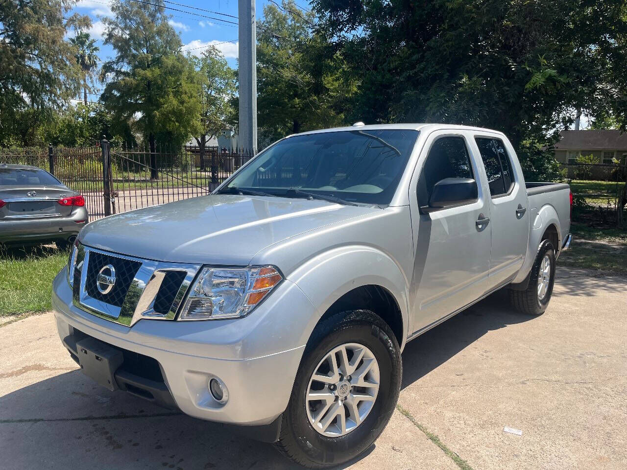 2016 NISSAN Frontier