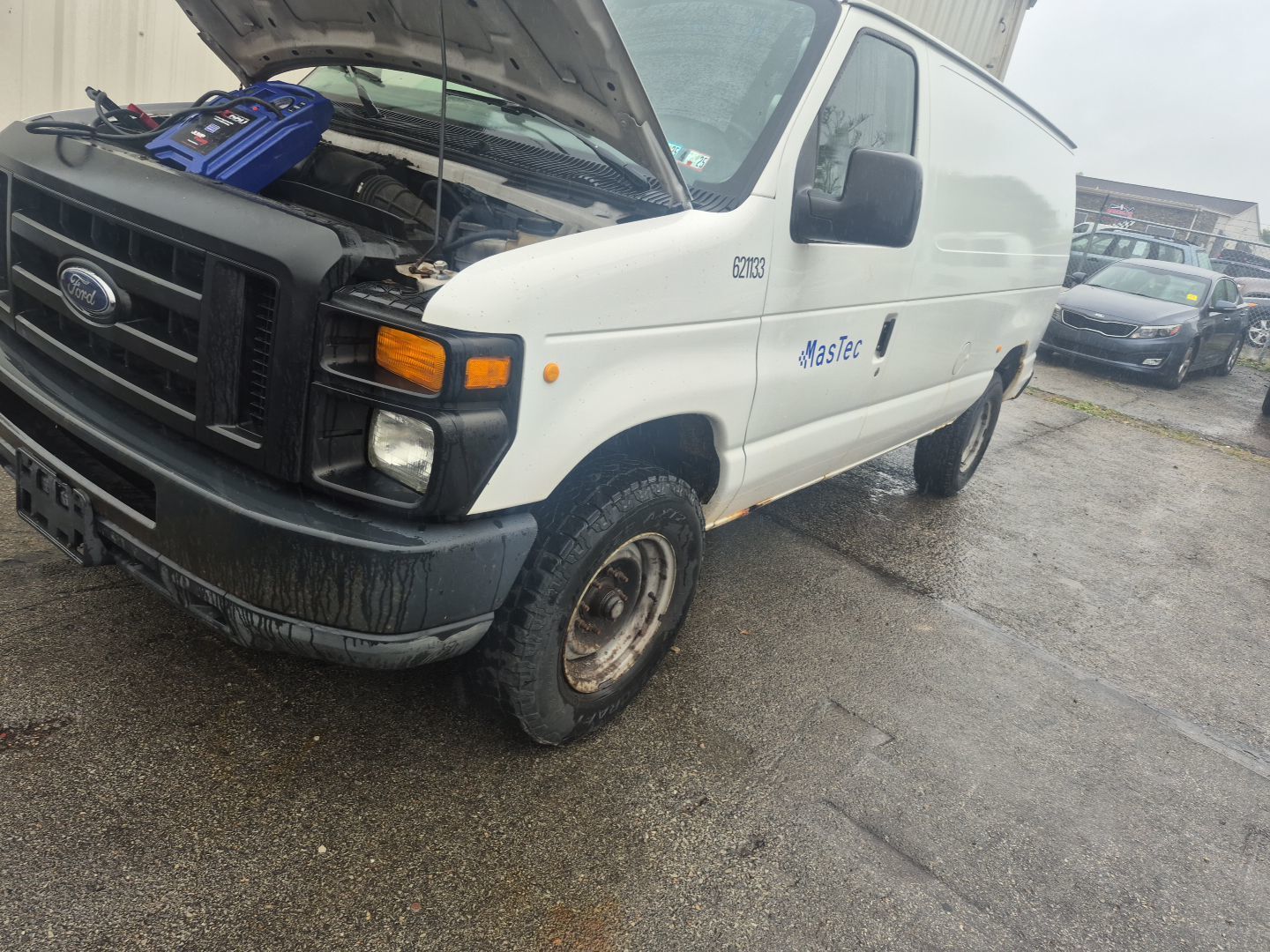 Ford E-250