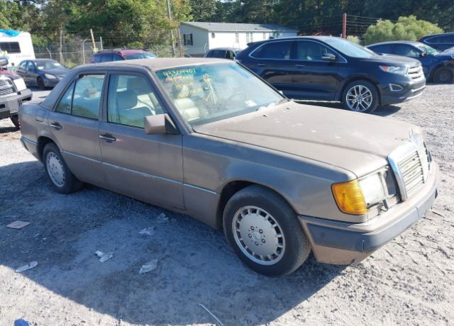 Mercedes-Benz 300