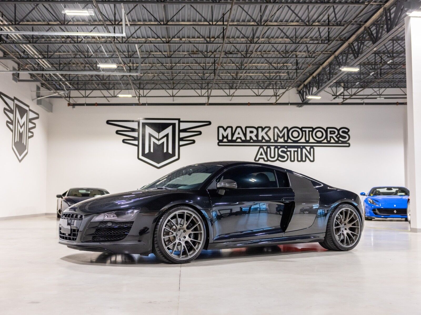Audi R8