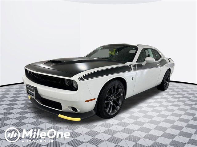 2023 DODGE Challenger