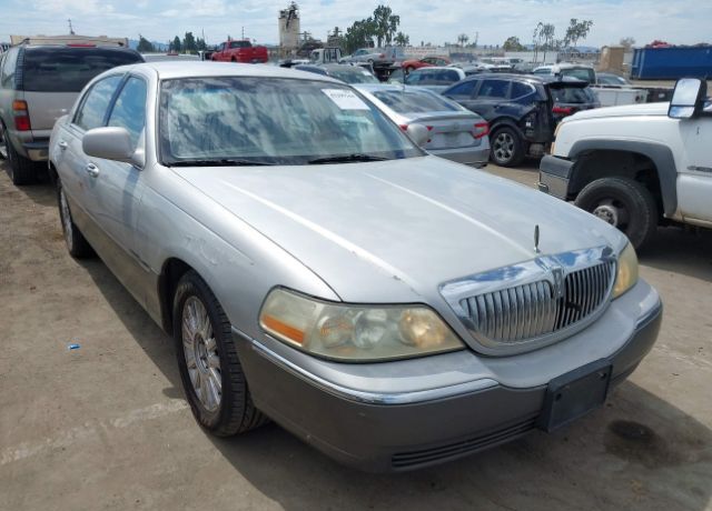 Lincoln Town Car