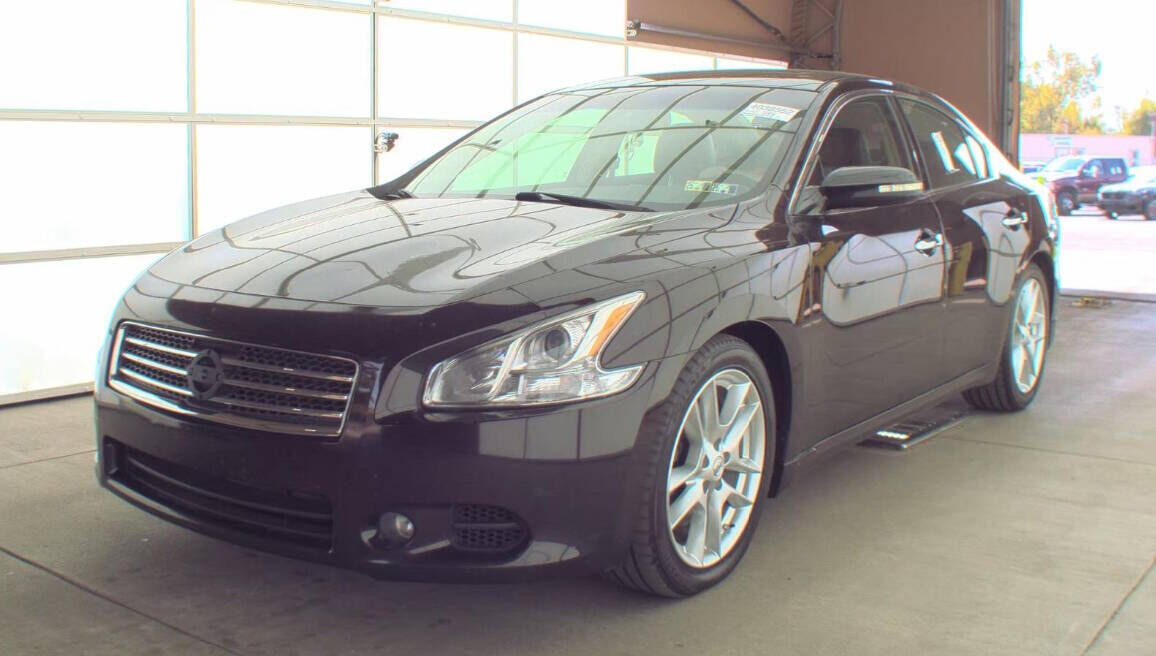 Nissan Maxima