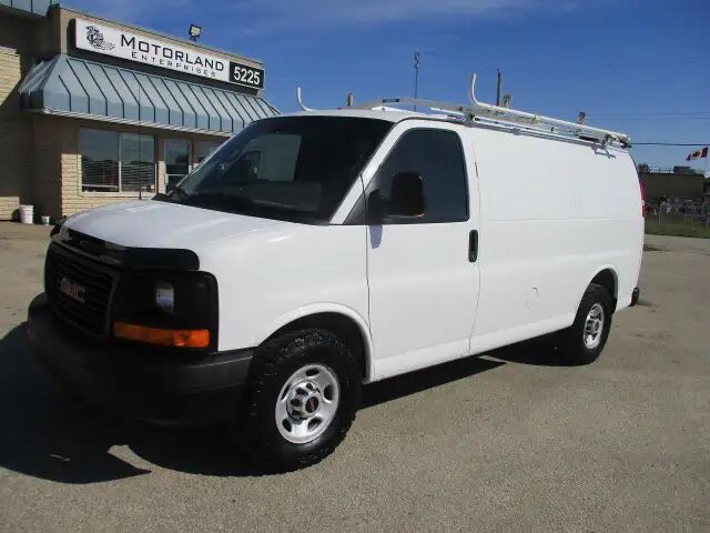 GMC Savana