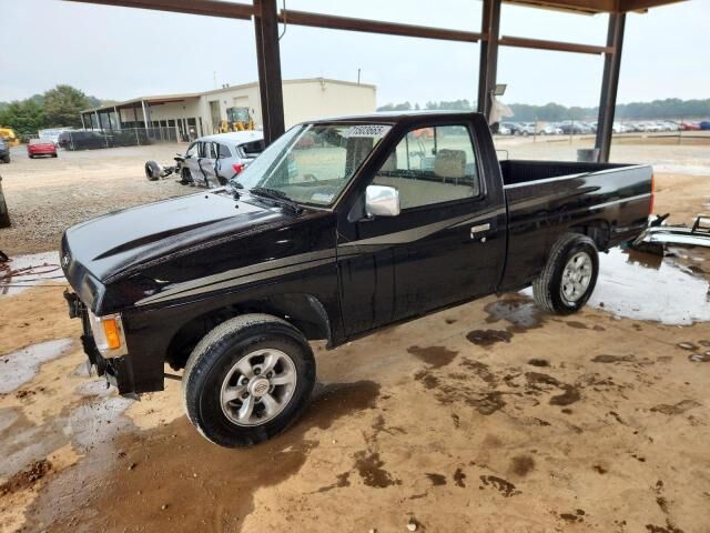 Nissan Pickup