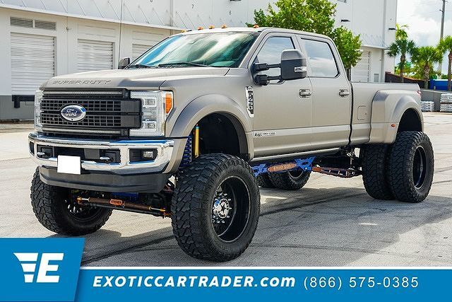 2017 FORD F-450