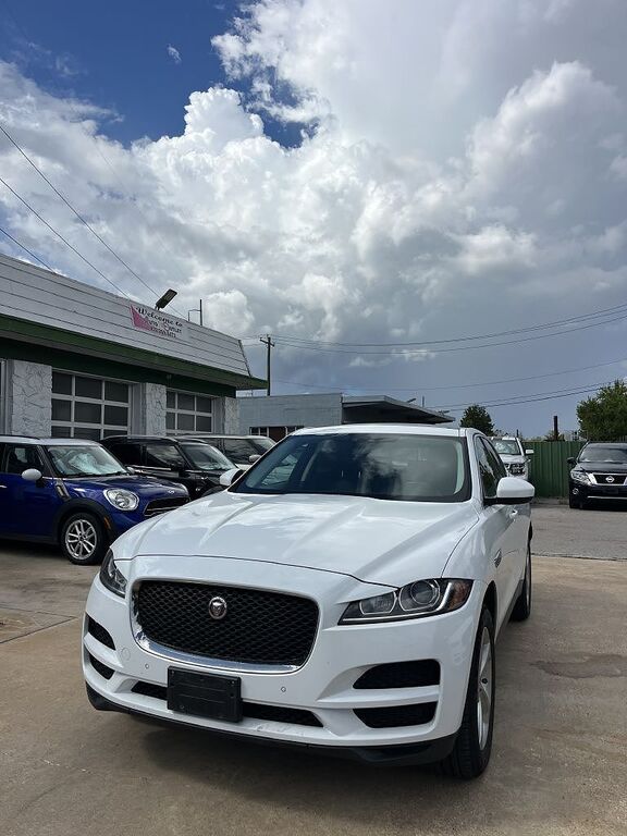 2019 JAGUAR F-Pace