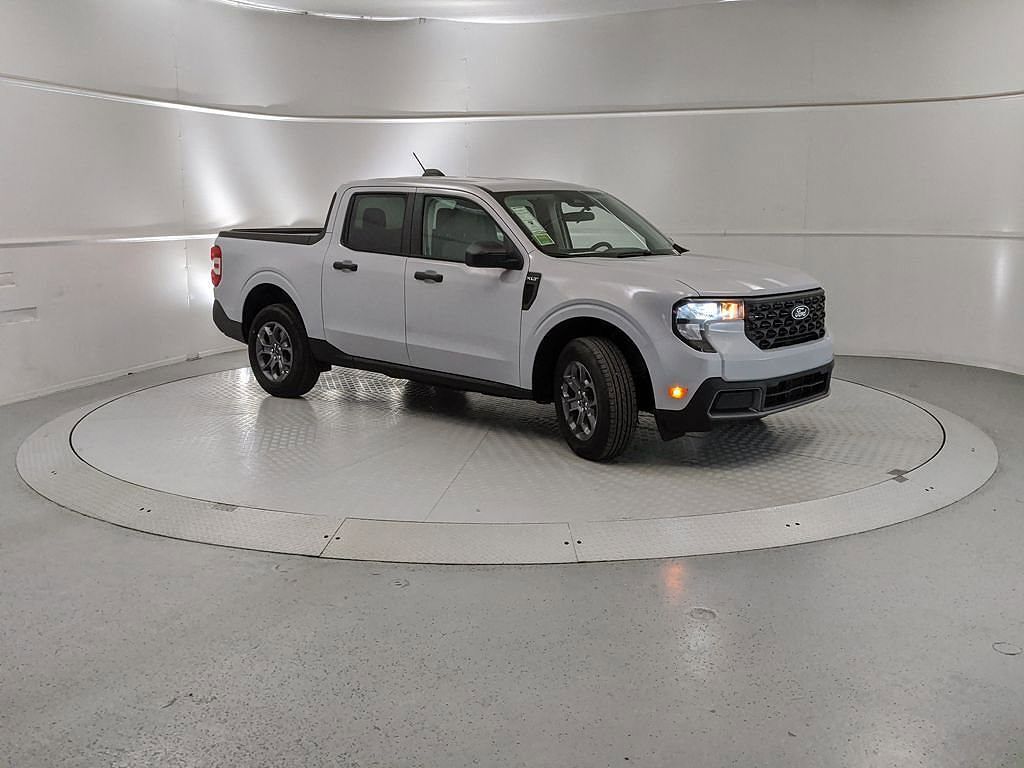2025 FORD Maverick