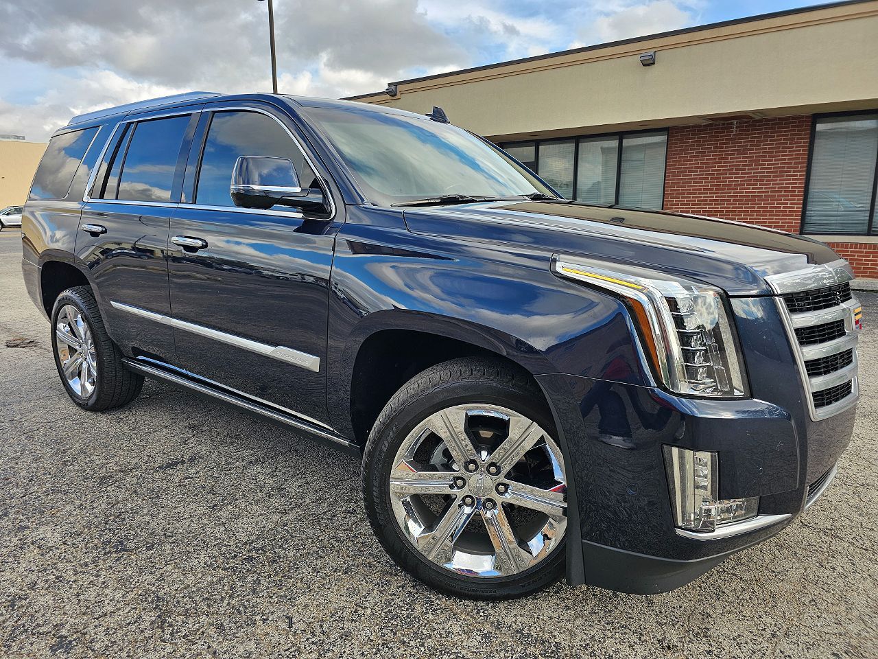 2019 CADILLAC Escalade