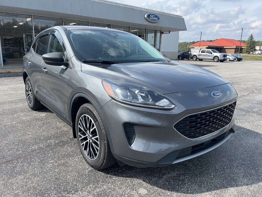 2022 FORD Escape