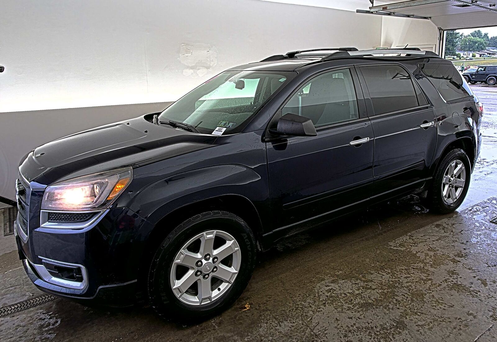 GMC Acadia