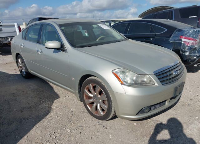 Infiniti M35
