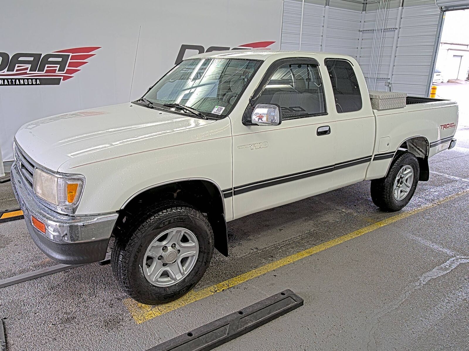 Toyota T100