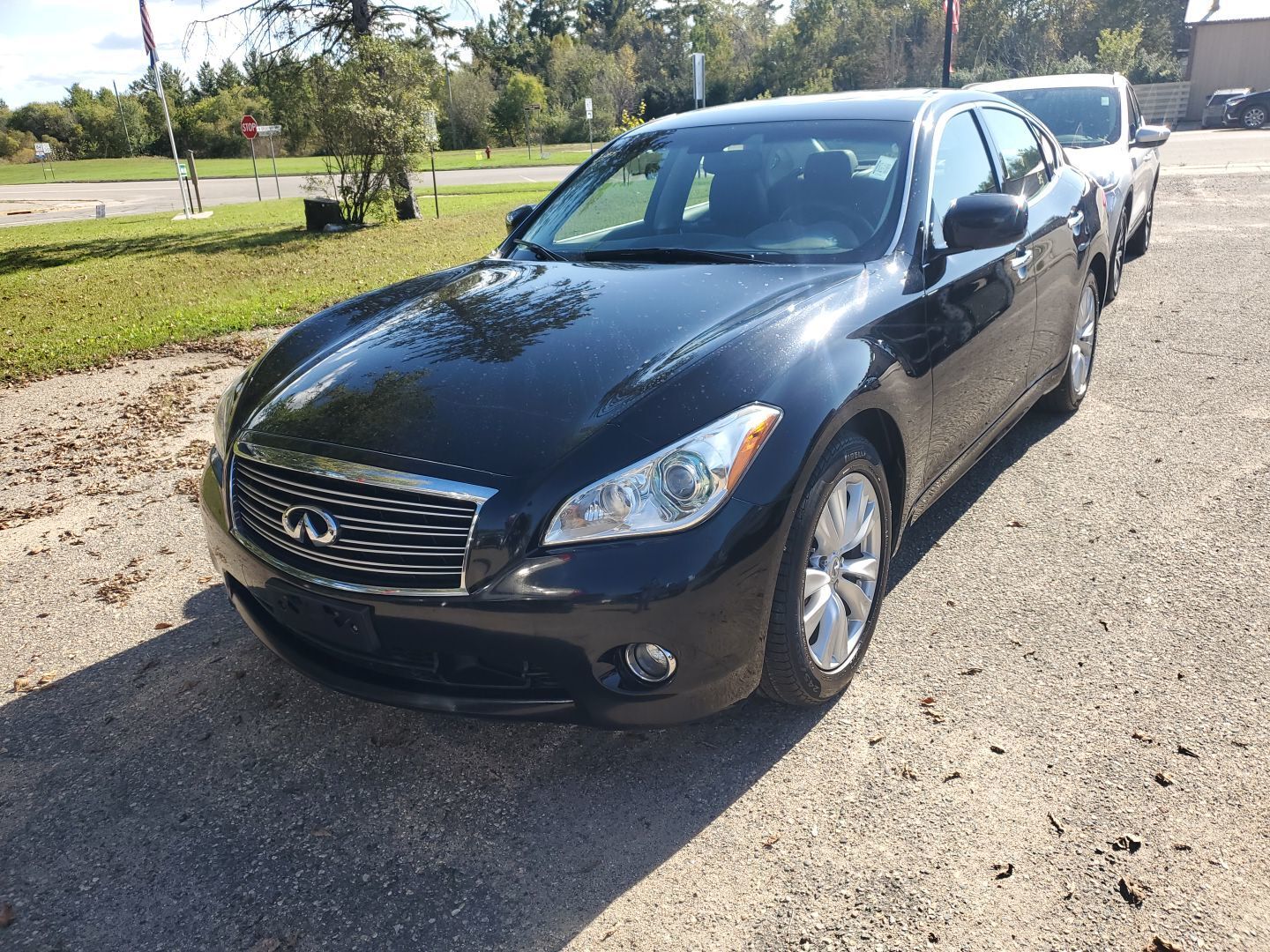 Infiniti M37