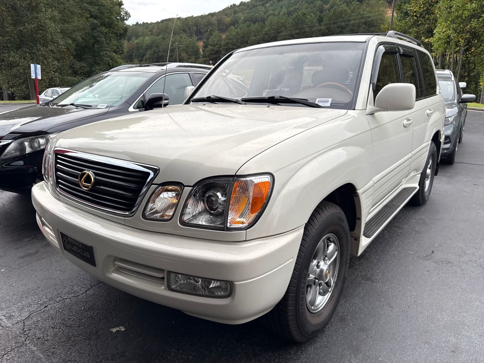 Lexus LX
