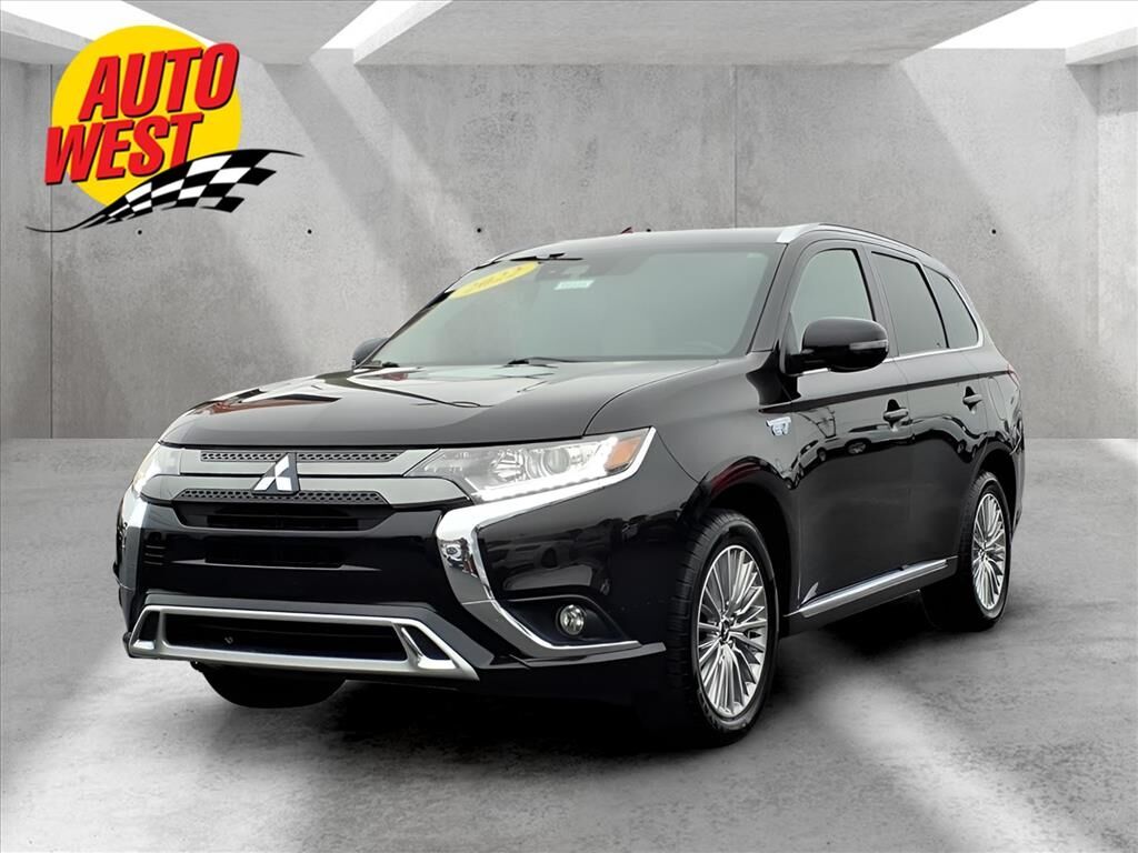2022 MITSUBISHI Outlander