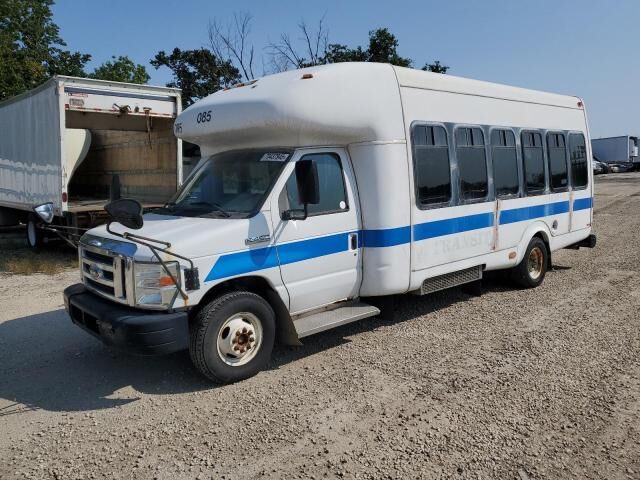 Ford E-450