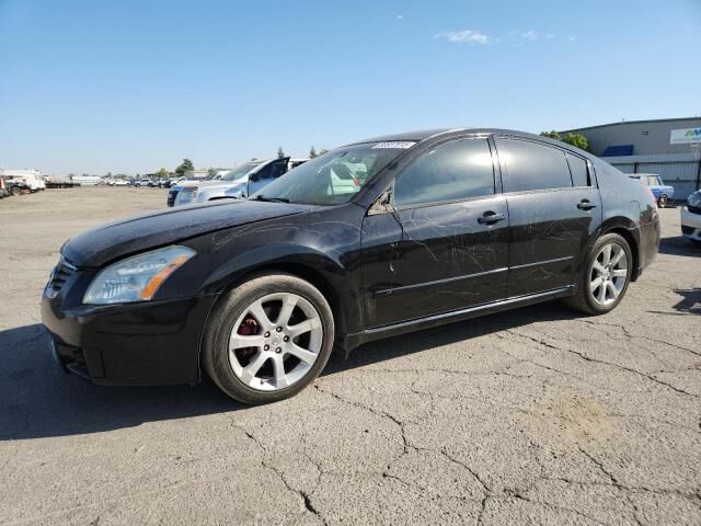Nissan Maxima