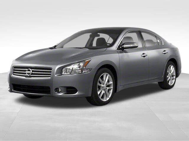 Nissan Maxima