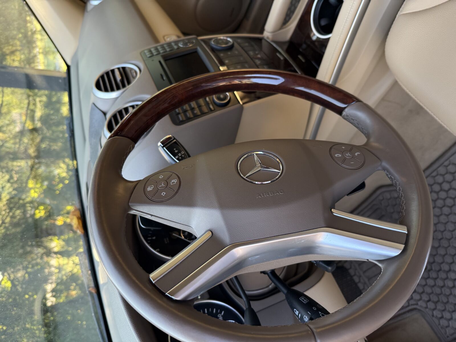 Mercedes-Benz M-Class