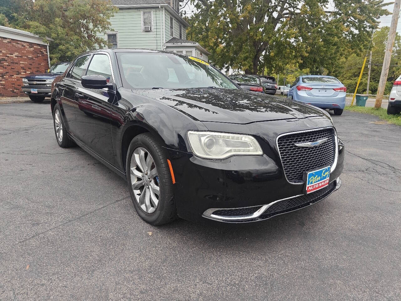 2018 CHRYSLER 300