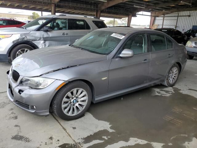 BMW 328i