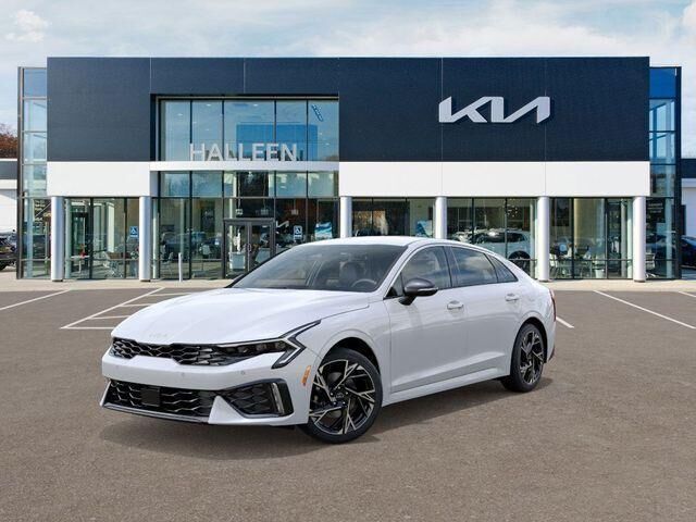 2026 KIA K5