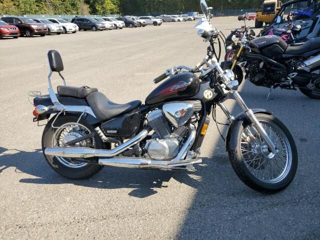 Honda VT600C (SHADOW VLX)