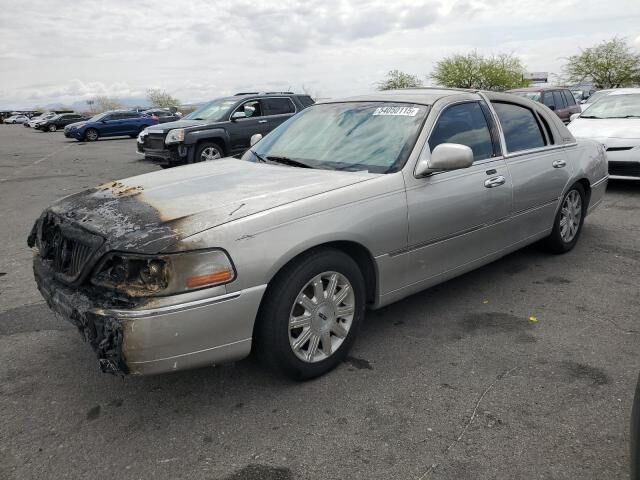 Lincoln Town Car