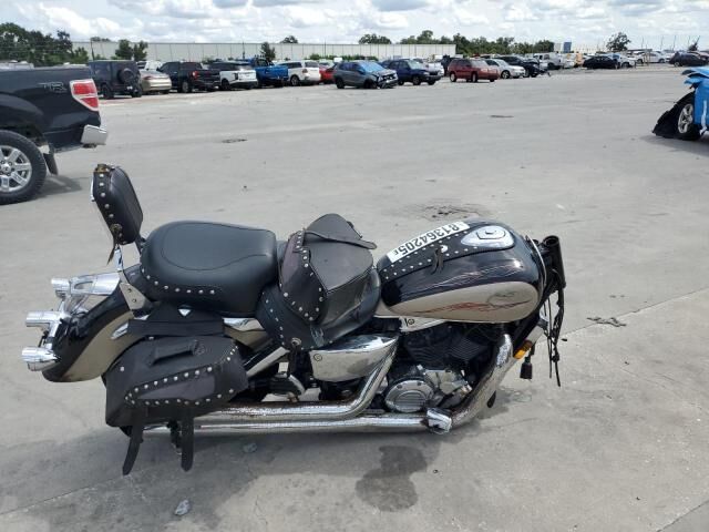 Honda VT1100C3 (SHADOW AERO)