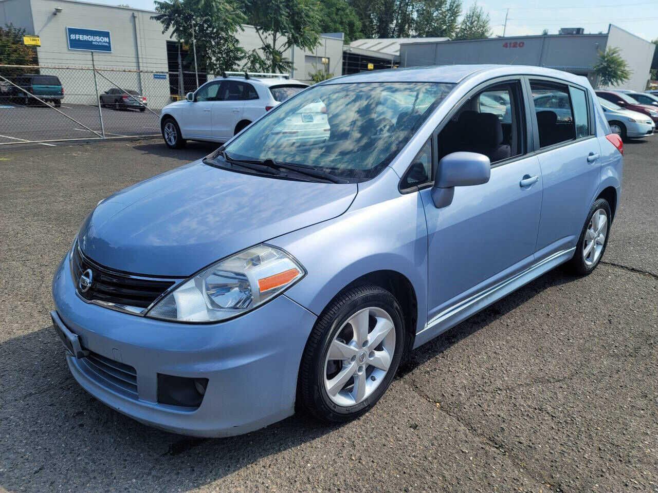 2010 NISSAN Versa