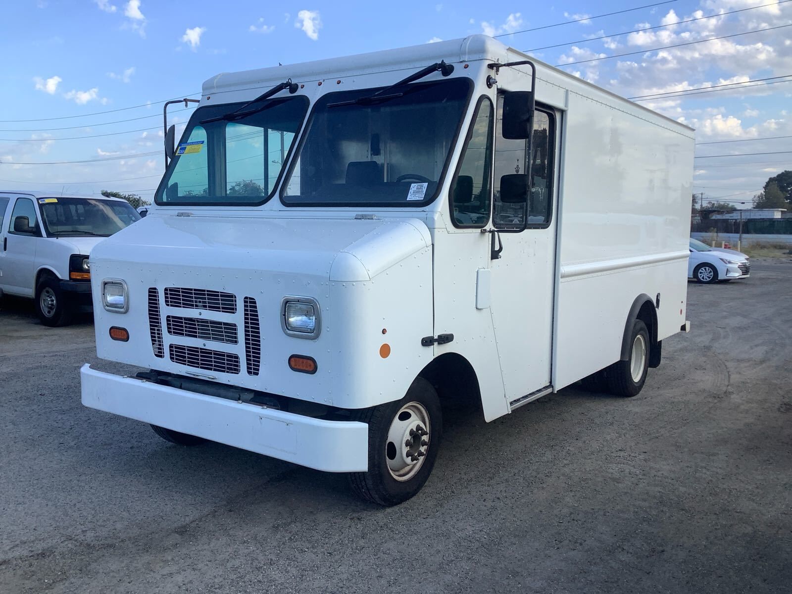 Ford E-350