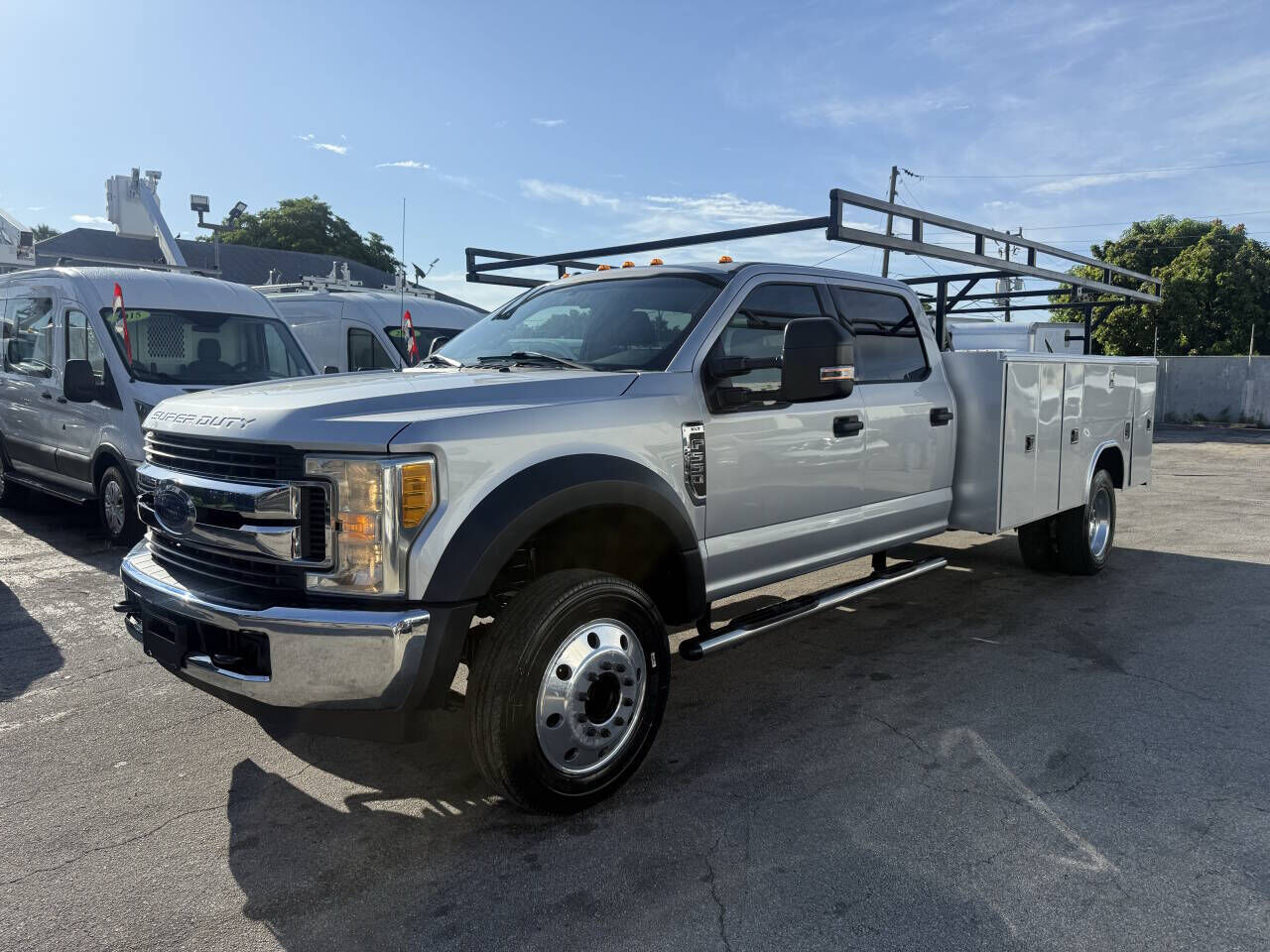 Ford F-550