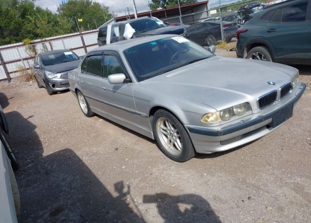 BMW 750i