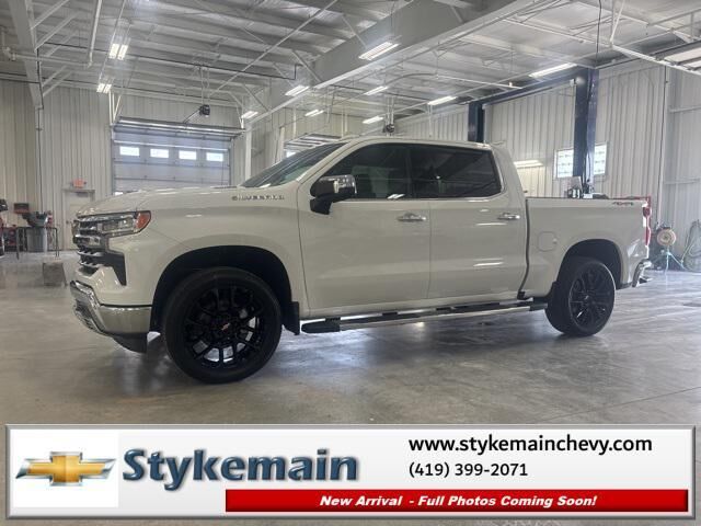 2026 CHEVROLET Silverado