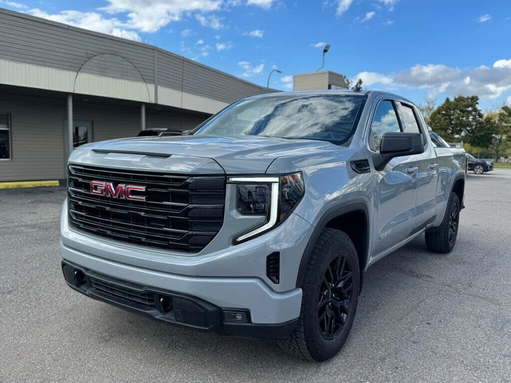 2024 GMC Sierra