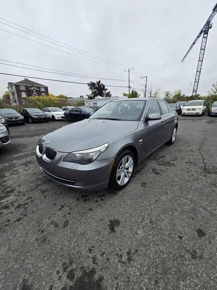 BMW 528i