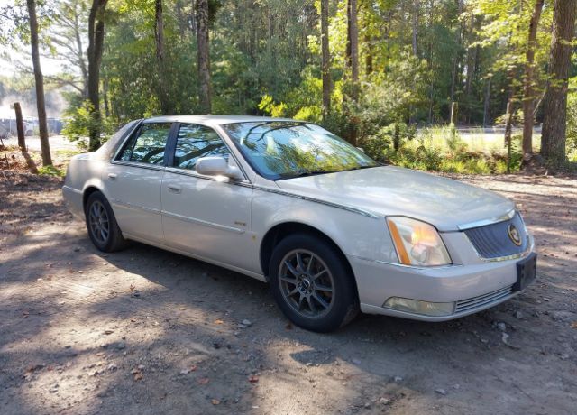Cadillac DTS