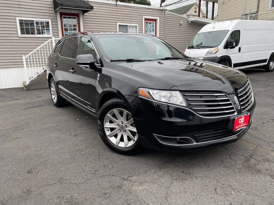 Lincoln MKT