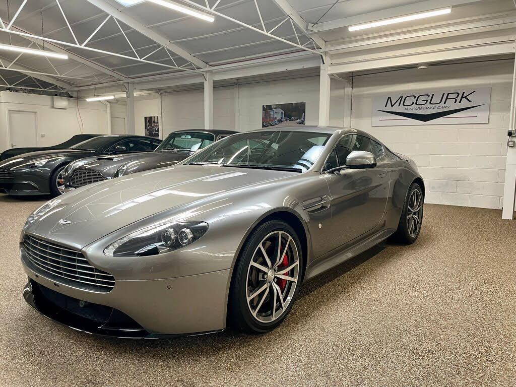 Aston Martin V8 Vantage