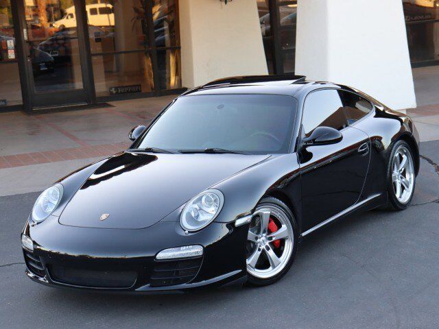 2011 PORSCHE 911