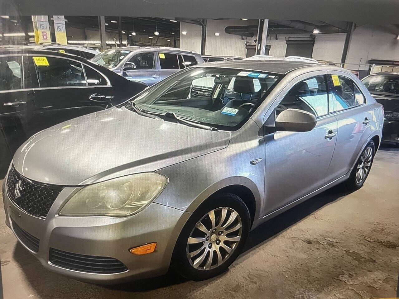 Suzuki Kizashi