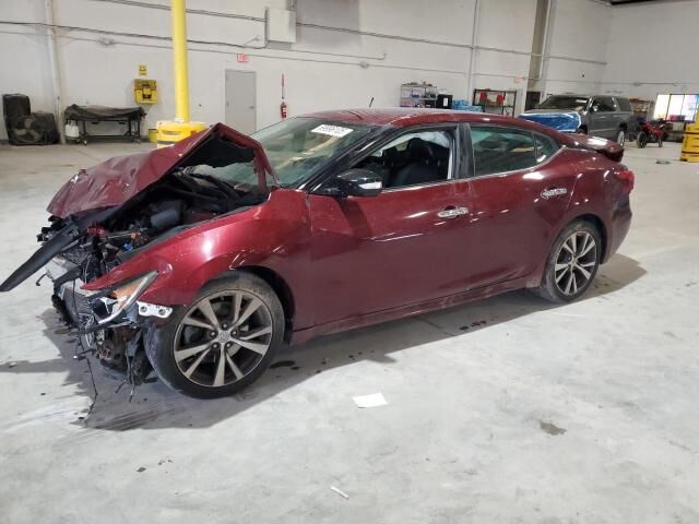 Nissan Maxima