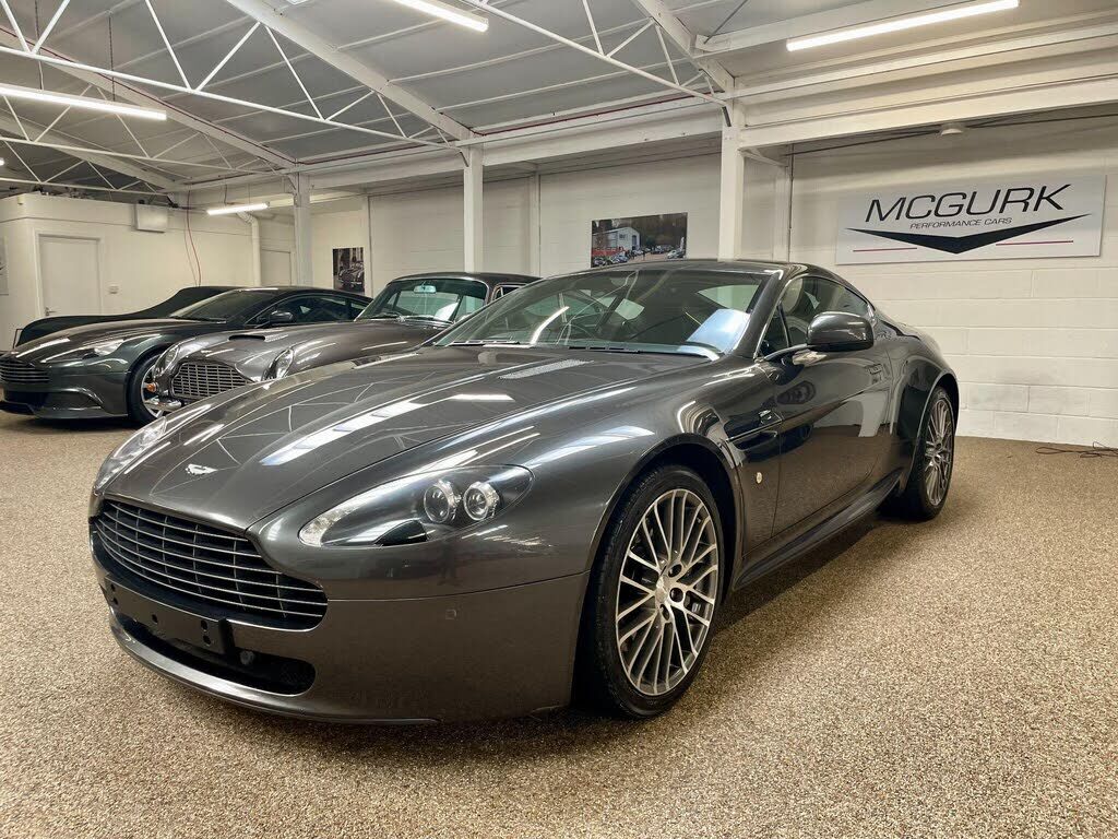 Aston Martin V8 Vantage